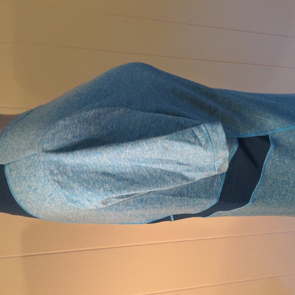 Lole Workout Top - Women's Medium - Blue Short Sleeve - Picture 2 of 5